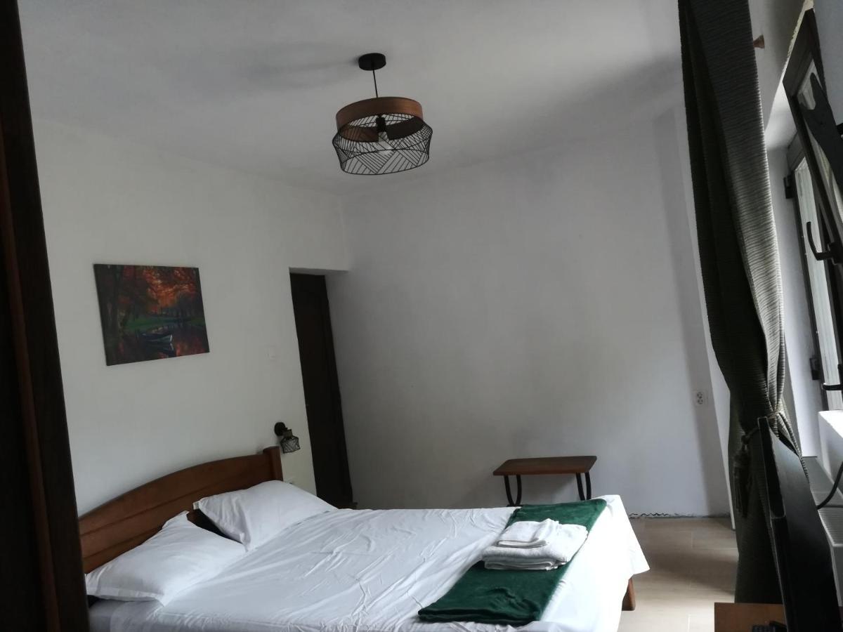 Casa Colt De Rai Apartman Ogradina Szoba fotó